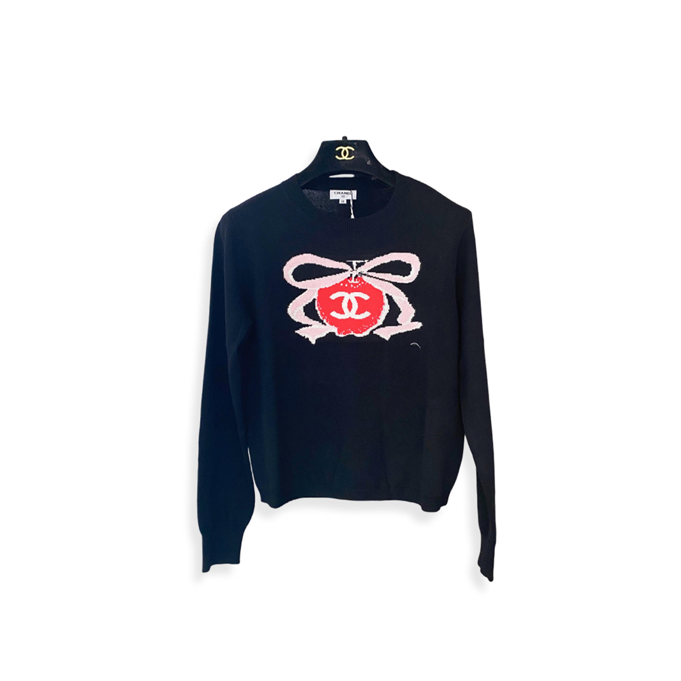 Ch**el knitwear